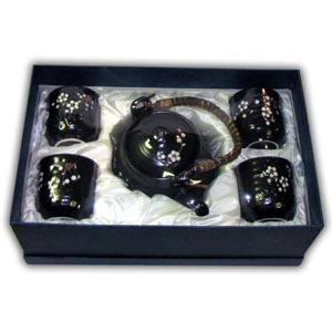 Oriental Teaset with Gift Box - Black with White Flowers