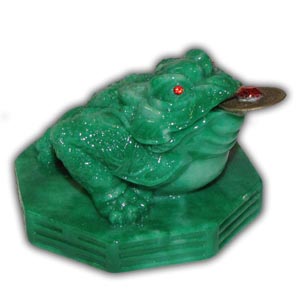 Feng Shui Oriental Chinese Three Legs Frog with Bagua - Green